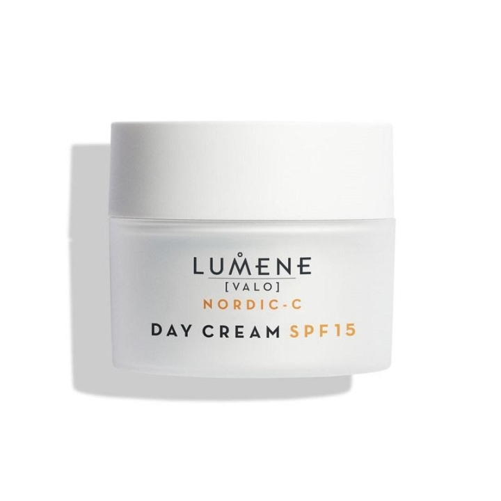 Lumene Nordic-C Day Cream Spf15 50ml i gruppen SKØNHED & HELSE / Hudpleje / Ansigt / Dagcreme hos TP E-commerce Nordic AB (C13247)