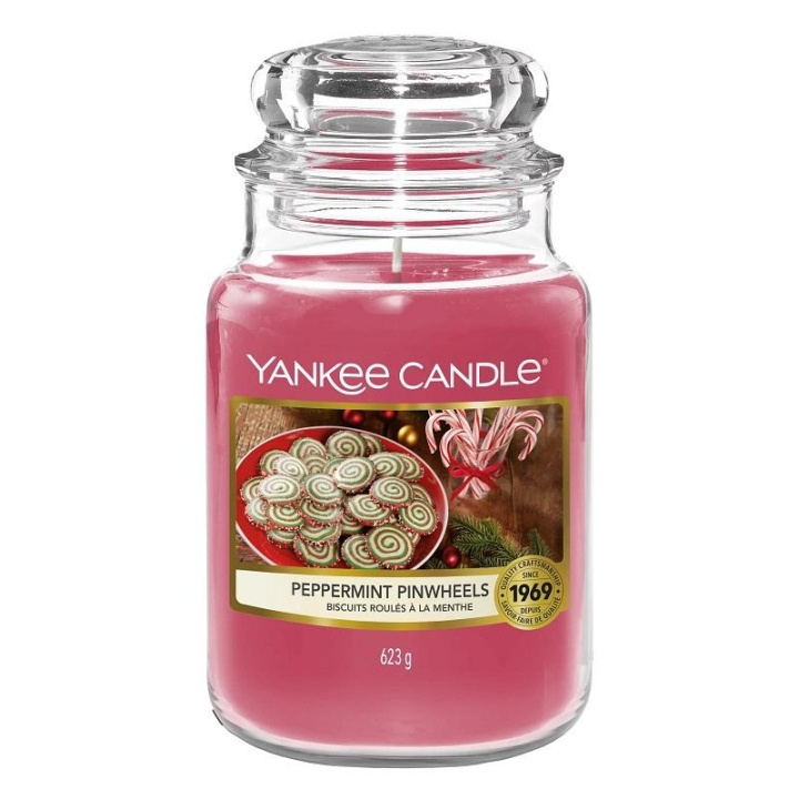 Yankee Candle Classic Large Jar Peppermint Pinwheels 623g i gruppen SKØNHED & HELSE / Duft & Parfume / Øvrig duft / Duftlys hos TP E-commerce Nordic AB (C14060)