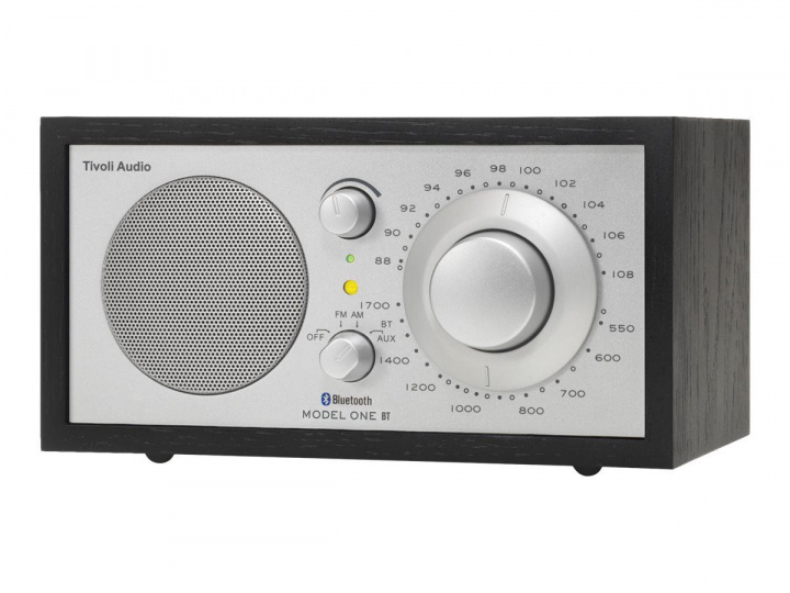 Tivoli Audio Model One BT Silver/Black i gruppen HJEMMEELEKTRONIK / Lyd & billede / Hjemmebiograf, HiFi & Bærbar / Radio og vækkeure / Radio hos TP E-commerce Nordic AB (C19751)