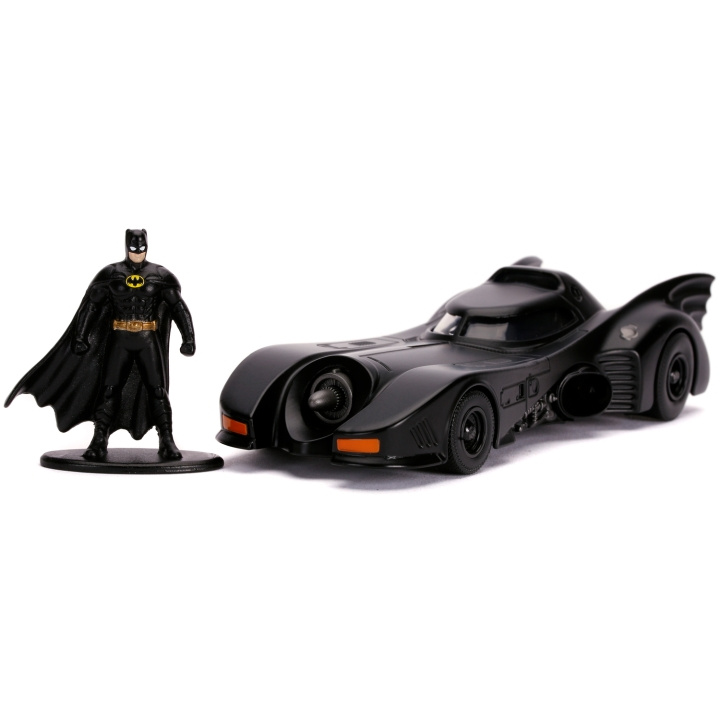 Jada Toys Batman Figur med 1989 Batmobile 1:32 i gruppen LEGETØJ, BØRN & BABY / Legetøj / Legetøjsbiler hos TP E-commerce Nordic AB (C24930)