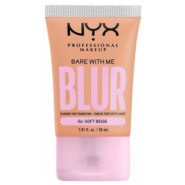 NYX PROF. MAKEUP Bare With Me Blur Tint Foundation 30ml 06 Soft Beige i gruppen SKØNHED & HELSE / Makeup / Makeup ansigt / Foundation hos TP E-commerce Nordic AB (C28985)
