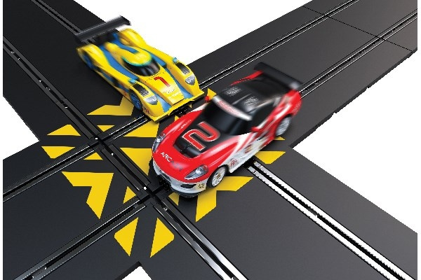 Scalextric Cross Roads Track Accessory Pack i gruppen LEGETØJ, BØRN & BABY / Radiostyrede / Bilbaner / Skinner hos TP E-commerce Nordic AB (C29537)