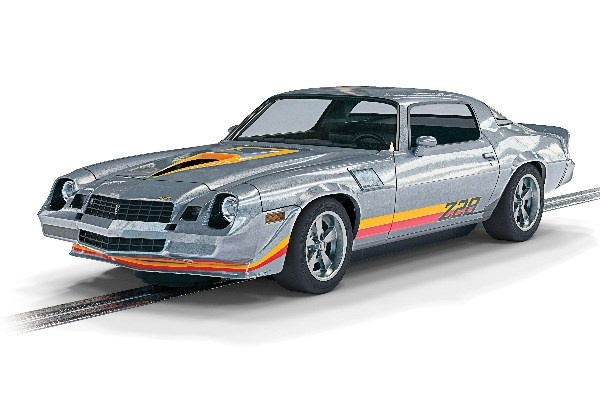 SCALEXTRIC Chevrolet Camaro Z28, silver i gruppen LEGETØJ, BØRN & BABY / Radiostyrede / Bilbaner / Bilar hos TP E-commerce Nordic AB (C29677)