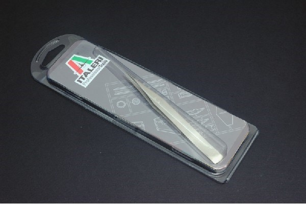 ITALERI Precision tweezer - straight i gruppen SPORT, FRITID & HOBBY / Hobby / Plastik modeller / Værktøj hos TP E-commerce Nordic AB (C29740)