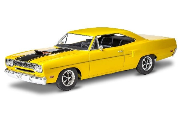 Revell 1970 Plymouth Roadrunner i gruppen SPORT, FRITID & HOBBY / Hobby / Plastik modeller / Biler hos TP E-commerce Nordic AB (C29993)