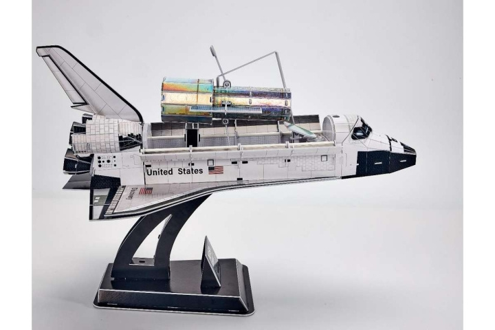 Revell 3D Puzzle, Space Shuttle Discovery i gruppen SPORT, FRITID & HOBBY / Hobby / Plastik modeller / Sci-Fi hos TP E-commerce Nordic AB (C30550)