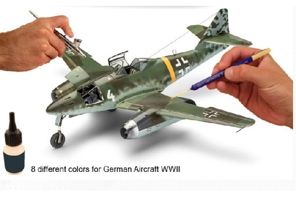 Revell Model Color, German Aircraft WWII 8x17ml i gruppen SPORT, FRITID & HOBBY / Hobby / Hobbyfarver / Revell / Farvesæt hos TP E-commerce Nordic AB (C30622)