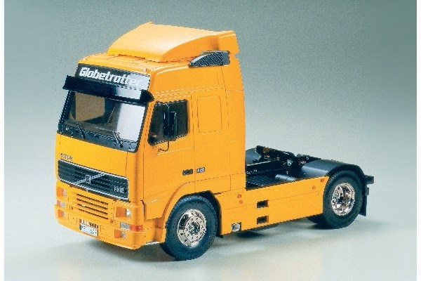 TAMIYA 1/14 VOLVO FH 12 GLOBETROTTER 420 i gruppen LEGETØJ, BØRN & BABY / Radiostyrede / Radiostyrede biler hos TP E-commerce Nordic AB (C31480)