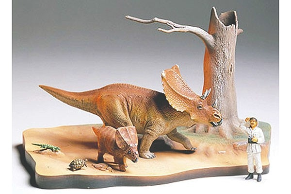 TAMIYA 1/35 Chasmosaurus Diorama i gruppen SPORT, FRITID & HOBBY / Hobby / Plastik modeller / Figurer hos TP E-commerce Nordic AB (C31494)