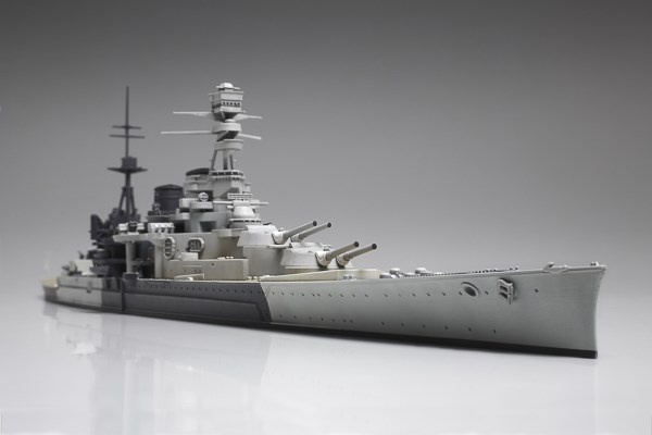 TAMIYA 1/700 Battle Cruiser Repulse i gruppen SPORT, FRITID & HOBBY / Hobby / Plastik modeller / Skib hos TP E-commerce Nordic AB (C31708)