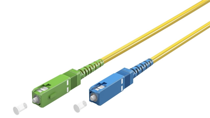 Goobay Lyslederkabel (FTTH), Singlemode (OS2) Yellow, gul (Simplex), 0,5 m fiberoptisk kabel, stik SC-APC (8°) > SC stik (UPC), halogenfri kabelkappe (LSZH) i gruppen COMPUTERTILBEHØR / Kabler og adaptere / Netværkskabler / Fiberkabling hos TP E-commerce Nordic AB (C39132)