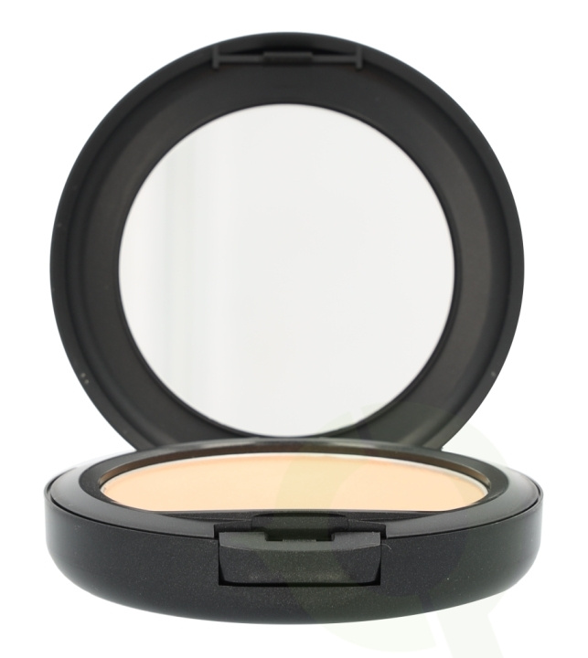 MAC Studio Fix Powder Plus Foundation 15 gr NC25 i gruppen SKØNHED & HELSE / Makeup / Makeup ansigt / Foundation hos TP E-commerce Nordic AB (C41674)