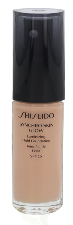 Shiseido Synchro Skin Glow Luminizing Foundation SPF20 30 ml N4 i gruppen SKØNHED & HELSE / Makeup / Makeup ansigt / Foundation hos TP E-commerce Nordic AB (C41776)