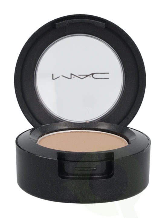 MAC Small Eye Shadow 1.5 gr Omega Matte i gruppen SKØNHED & HELSE / Makeup / Øjne og øjenbryn / Øjenskygge hos TP E-commerce Nordic AB (C42243)