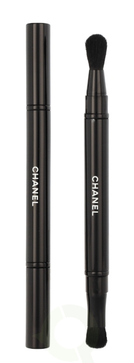 Chanel Les Pinceaux Retractable Dual-Ended Eyeshadow Brush 1 Piece #200 i gruppen SKØNHED & HELSE / Makeup / Øjne og øjenbryn / Øjenskygge hos TP E-commerce Nordic AB (C42534)