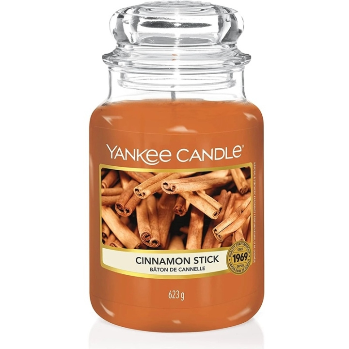 Yankee Candle Classic Large Jar Cinnamon Stick 623g i gruppen SKØNHED & HELSE / Duft & Parfume / Øvrig duft / Duftlys hos TP E-commerce Nordic AB (C44319)