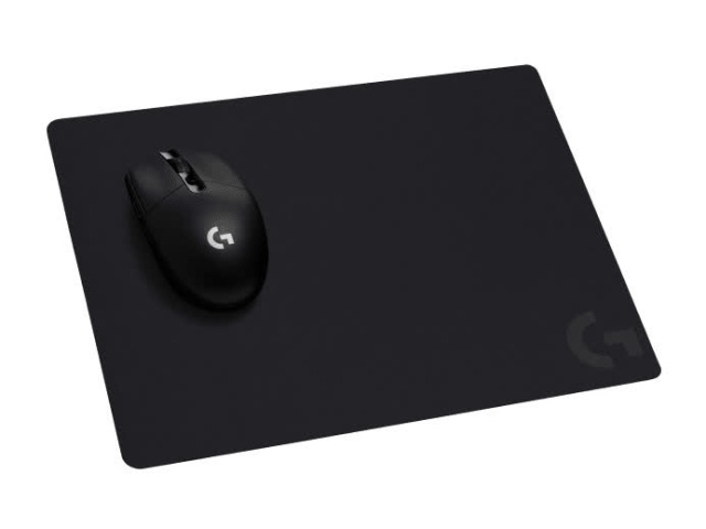 Logitech G240 Cloth Gaming Mousepad i gruppen COMPUTERTILBEHØR / GAMING / Musemåtter hos TP E-commerce Nordic AB (C44945)