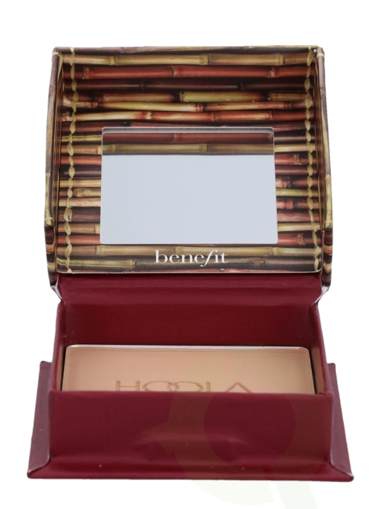 Benefit Hoola Lite Matte Powder Bronzer 8 gr i gruppen SKØNHED & HELSE / Makeup / Makeup ansigt / Rouge / Bronzer hos TP E-commerce Nordic AB (C48336)