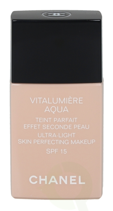 Chanel Vitalumiere Aqua Ultra-Light Makeup SPF15 30 ml #70 Beige - Ultra Light i gruppen SKØNHED & HELSE / Makeup / Makeup ansigt / Foundation hos TP E-commerce Nordic AB (C49679)