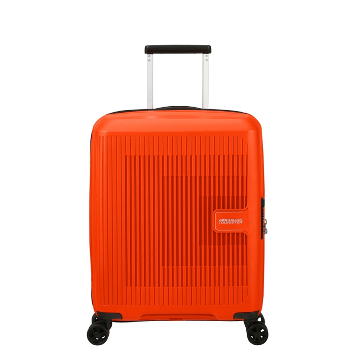 American Tourister Aerostep Spinner 55/20 Bright Orange i gruppen SPORT, FRITID & HOBBY / Rejsetilbehør / Rejsetasker hos TP E-commerce Nordic AB (C49947)