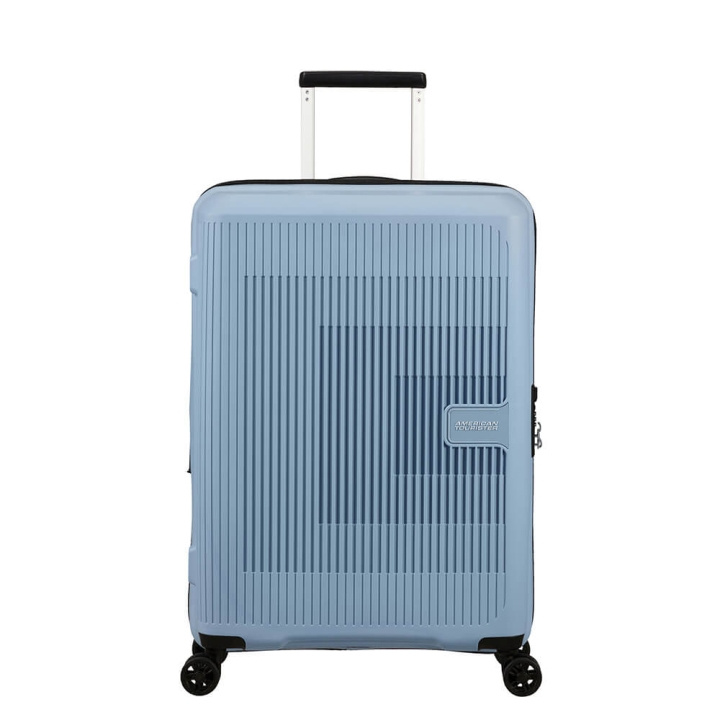 American Tourister Kuffert AeroStep Spinner 67/24 Soho Grey i gruppen SPORT, FRITID & HOBBY / Rejsetilbehør / Rejsetasker hos TP E-commerce Nordic AB (C49957)