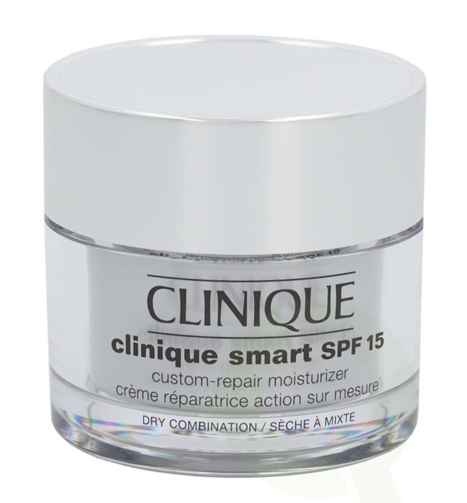 Clinique Smart Custom-Repair Moisturizer SPF15 50 ml Dry Combination i gruppen SKØNHED & HELSE / Hudpleje / Ansigt / Dagcreme hos TP E-commerce Nordic AB (C50237)