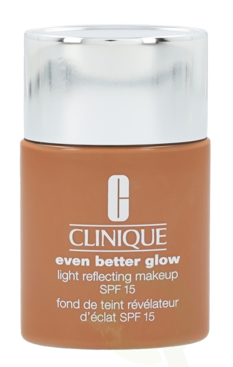 Clinique Even Better Glow Light Reflecting Makeup SPF15 30 ml WN114 Golden i gruppen SKØNHED & HELSE / Makeup / Makeup ansigt / Foundation hos TP E-commerce Nordic AB (C50256)