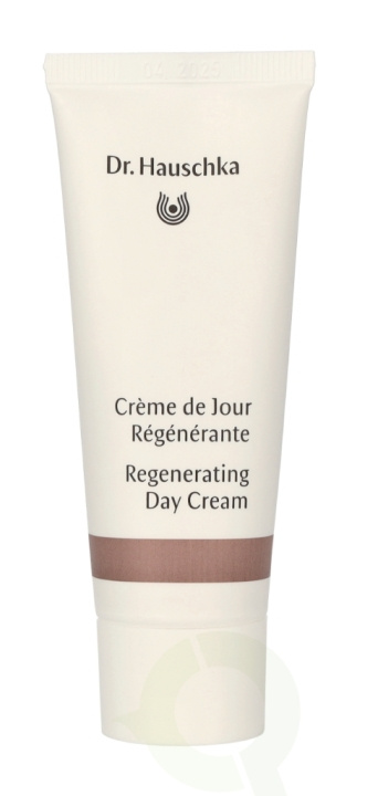Dr. Hauschka Regenerating Day Cream 40 ml Refines And Tones Mature Skin i gruppen SKØNHED & HELSE / Hudpleje / Ansigt / Ansigtscreme hos TP E-commerce Nordic AB (C50823)