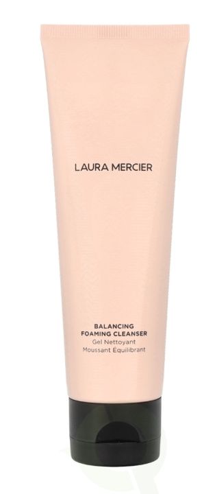 Laura Mercier Balancing Foaming Cleanser 125 ml i gruppen SKØNHED & HELSE / Hudpleje / Ansigt / Rengøring hos TP E-commerce Nordic AB (C53154)