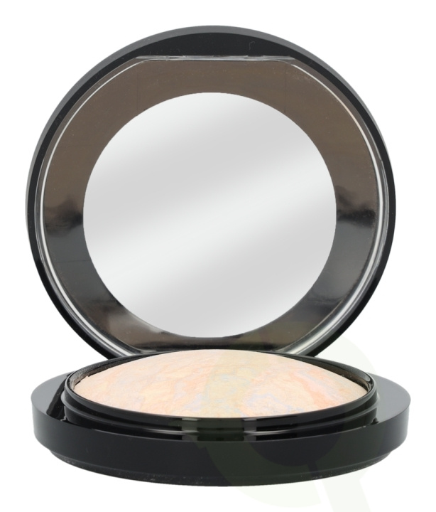 MAC Mineralize Skinfinish Natural 10 gr Lightscapade i gruppen SKØNHED & HELSE / Makeup / Makeup ansigt / Pudder hos TP E-commerce Nordic AB (C53679)