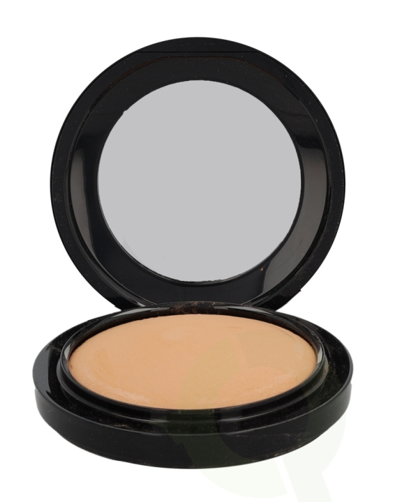 MAC Mineralize Skinfinish Natural Powder 10 g Medium Tan i gruppen SKØNHED & HELSE / Makeup / Makeup ansigt / Pudder hos TP E-commerce Nordic AB (C53769)