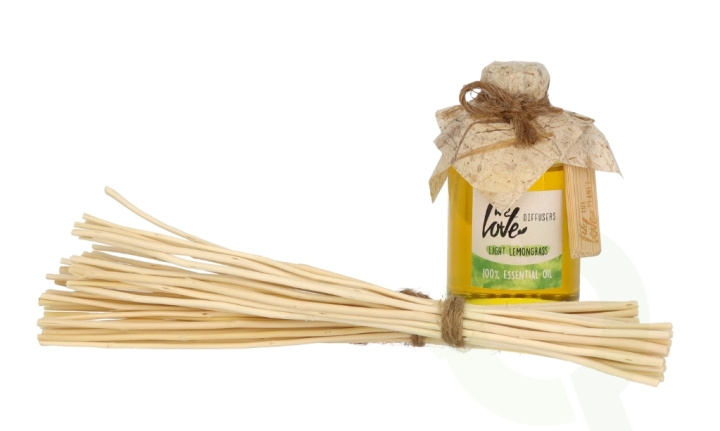 We Love The Planet 100% Essential Oil Diffuser 50 ml Light Lemongrass i gruppen SKØNHED & HELSE / Duft & Parfume / Øvrig duft / Duftspreder hos TP E-commerce Nordic AB (C56779)