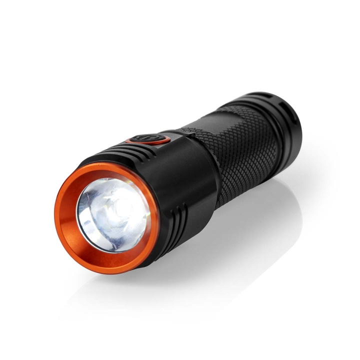 Nedis LED lygte | Batteri | 3.7 V DC | 20 W | N/A | Batterier medfølger | Opladningsbar | Nominel lysstrøm: 2000 lm | Lysområde: 180 m | Stråler Vinkel: 10 ° i gruppen SPORT, FRITID & HOBBY / Lommelygter og Pandelygter / Lommelygter hos TP E-commerce Nordic AB (C57028)