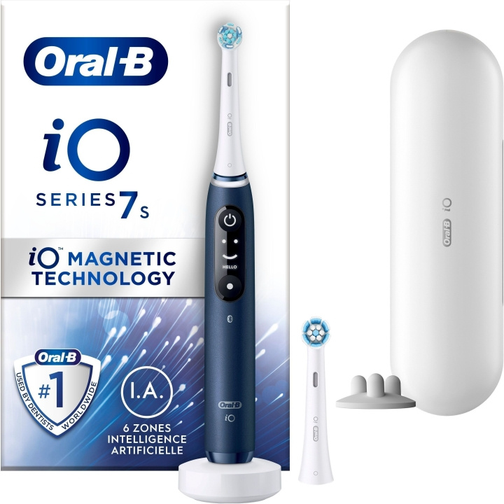 Oral B iO Series 7 - elektrisk tandborste, blå i gruppen SKØNHED & HELSE / Oral pleje / Elektriske tandbørster hos TP E-commerce Nordic AB (C57801)