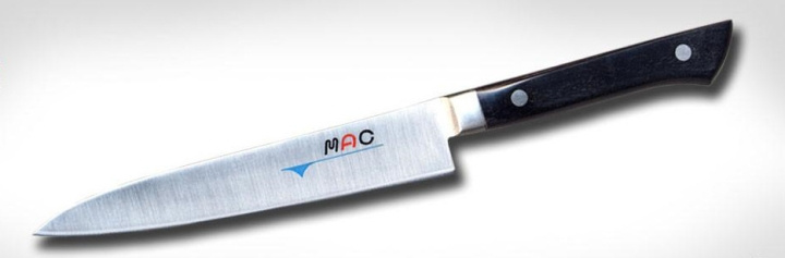 MAC Professional Series PKF-60 kniv 15,5 cm i gruppen HJEM, HUS & HAVE / Køkkenredskaber / Køkkenknive & Knivslibemaskiner hos TP E-commerce Nordic AB (C59096)