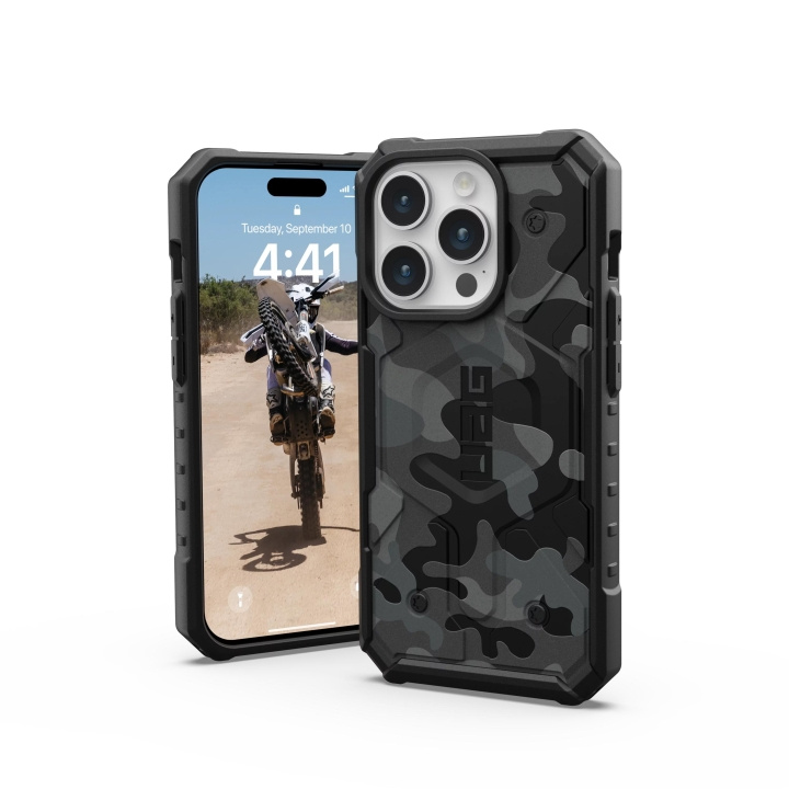 Urban Armor Gear iPhone 15 Pro Pathfinder SE - Midnight Camo i gruppen SMARTPHONES & TABLETS / Mobil Beskyttelse / Apple / iPhone 15 hos TP E-commerce Nordic AB (C59757)