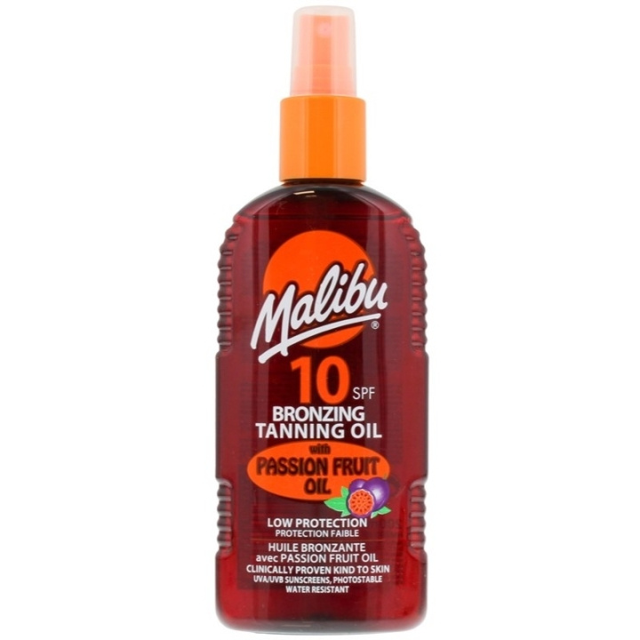 Malibu Bronzing Tanning Oil SPF10 Passion Fruit 200ml i gruppen SKØNHED & HELSE / Hudpleje / Tanning / Solbeskyttelse hos TP E-commerce Nordic AB (C62374)