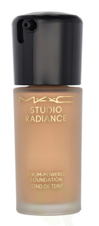 MAC Studio Radiance Serum-Powered Foundation 30 ml #NC17 i gruppen SKØNHED & HELSE / Makeup / Makeup ansigt / Foundation hos TP E-commerce Nordic AB (C63970)