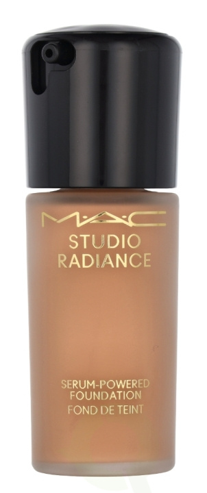 MAC Studio Radiance Serum-Powered Foundation 30 ml #NC27 i gruppen SKØNHED & HELSE / Makeup / Makeup ansigt / Foundation hos TP E-commerce Nordic AB (C63973)