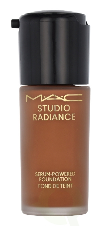 MAC Studio Radiance Serum-Powered Foundation 30 ml #NC50 i gruppen SKØNHED & HELSE / Makeup / Makeup ansigt / Foundation hos TP E-commerce Nordic AB (C63982)