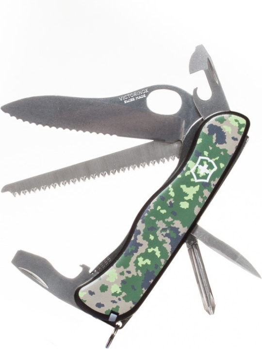 Victorinox Trailmaster M05 multi-tool i gruppen SPORT, FRITID & HOBBY / Friluftsliv / Multiværktøj og knive hos TP E-commerce Nordic AB (C64861)