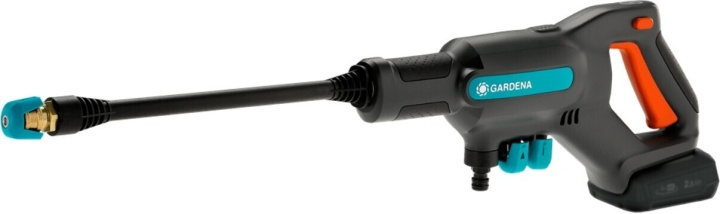 GARDENA AquaClean 24/18V P4A Premium middelhøjtryksrenser med vandtank, batteri og oplader i gruppen HJEM, HUS & HAVE / Have og gårdhave / Højtryksrenser hos TP E-commerce Nordic AB (C69165)