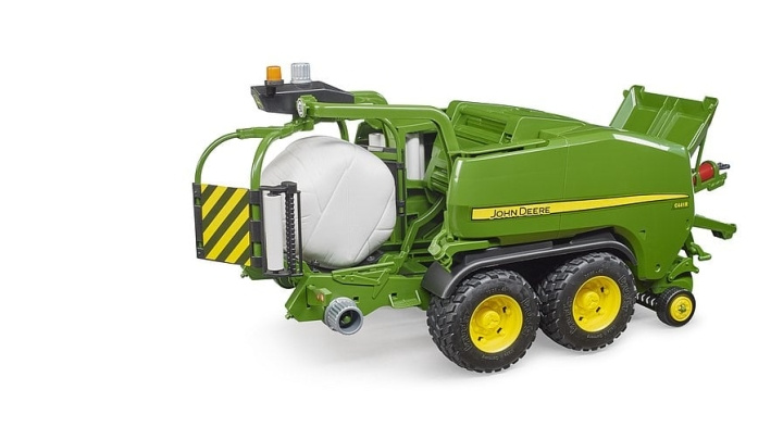 Bruder John Deere indpakningspresse C441R (02032) i gruppen LEGETØJ, BØRN & BABY / Legetøj / Legetøjsbiler hos TP E-commerce Nordic AB (C83597)