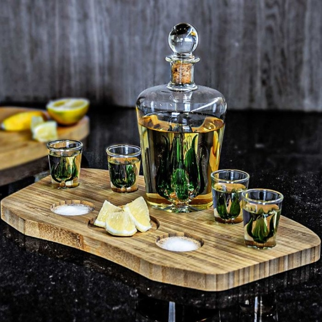 MikaMax TEQUILA-KARAFFEL-SÆT i gruppen HJEM, HUS & HAVE / Køkkenredskaber / Vin & Drink Tilbehør hos TP E-commerce Nordic AB (C85541)
