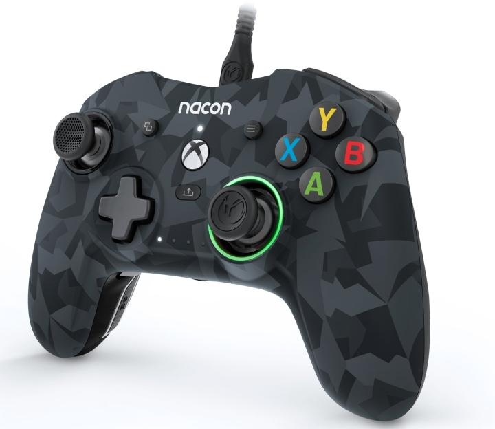 NACON Pro Compact Controller med ledning Camo Grey /Xbox Series X i gruppen HJEMMEELEKTRONIK / Spilkonsoller og tilbehør / Xbox Series X / Tilbehør hos TP E-commerce Nordic AB (C86338)