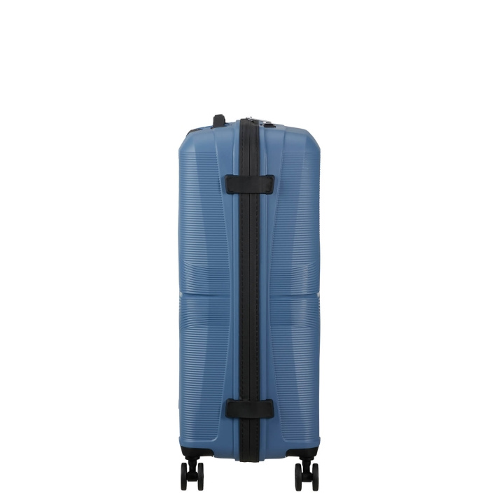 American Tourister Airconic Spinner 67/26 Coronet Blue i gruppen SPORT, FRITID & HOBBY / Rejsetilbehør / Rejsetasker hos TP E-commerce Nordic AB (C92318)