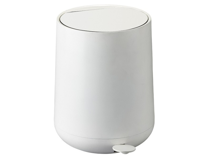 Zone Danmark - Nova pedalspand 5 L - Hvid (330132) i gruppen HJEM, HUS & HAVE / Badværelse / Andet hos TP E-commerce Nordic AB (D00384)