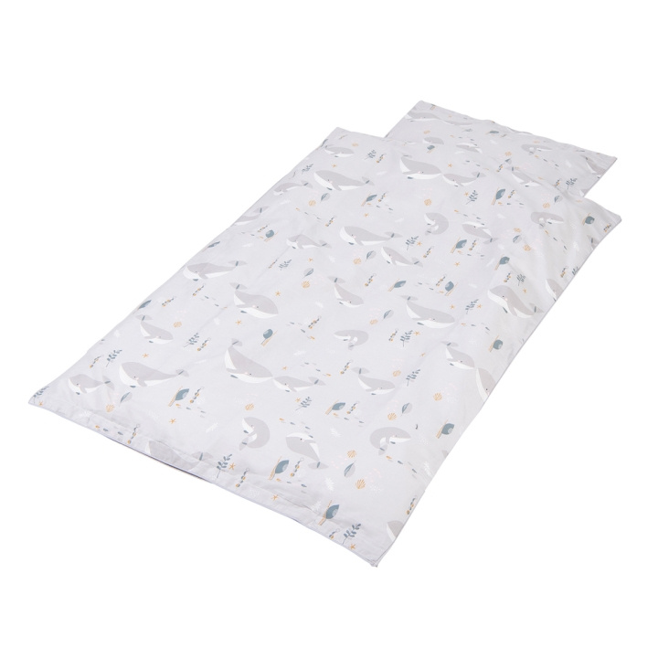 Babytrold Junior sengetøj - 100x140 - Hval (17-71HV) i gruppen LEGETØJ, BØRN & BABY / Børnetekstiler / Sengetøj / Sengetøj til babyseng hos TP E-commerce Nordic AB (D04921)