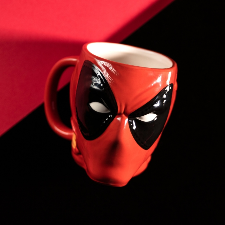 Paladone Deadpool-formet krus i gruppen SPORT, FRITID & HOBBY / Sjove gadgets / Krus hos TP E-commerce Nordic AB (D15409)
