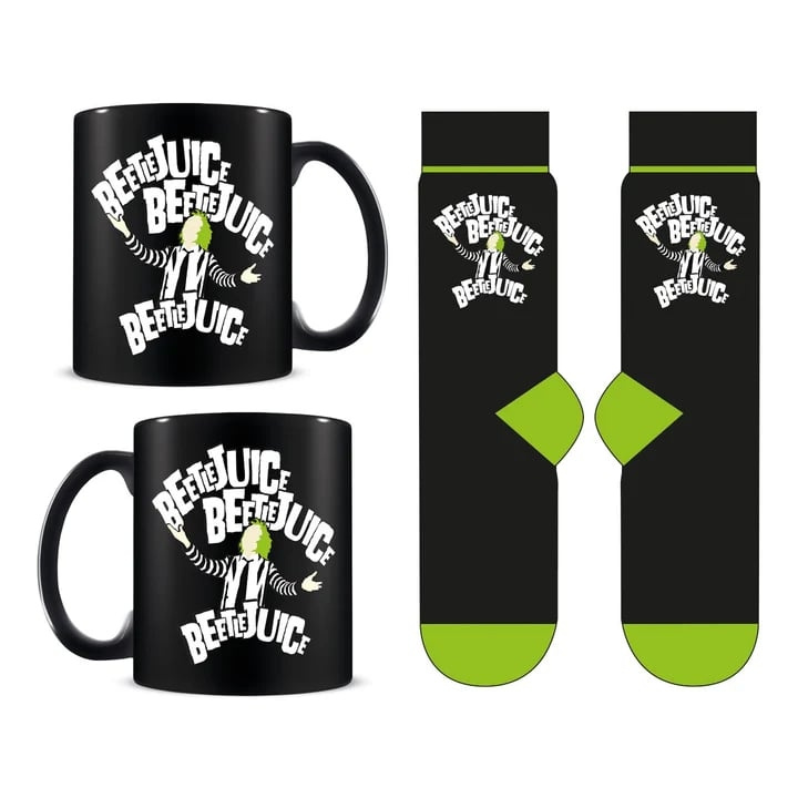 Pyramid International BEETLEJUICE KRUS & SOKKE-SÆT i gruppen SPORT, FRITID & HOBBY / Sjove gadgets / Krus hos TP E-commerce Nordic AB (D15487)